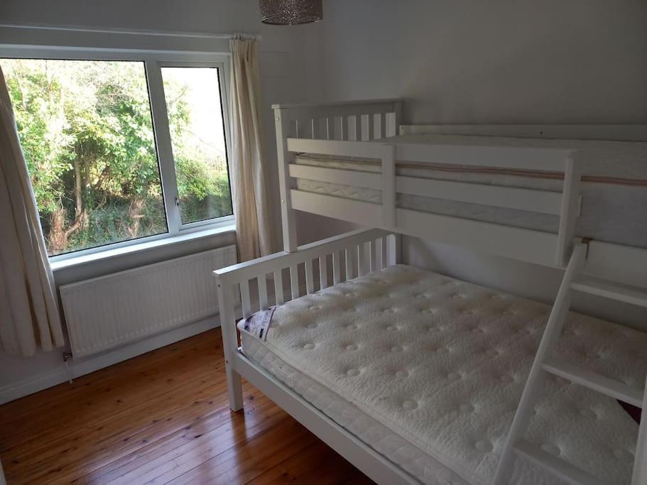 Large 4Bed Available Long-Term In Letterkenny Villa Ngoại thất bức ảnh