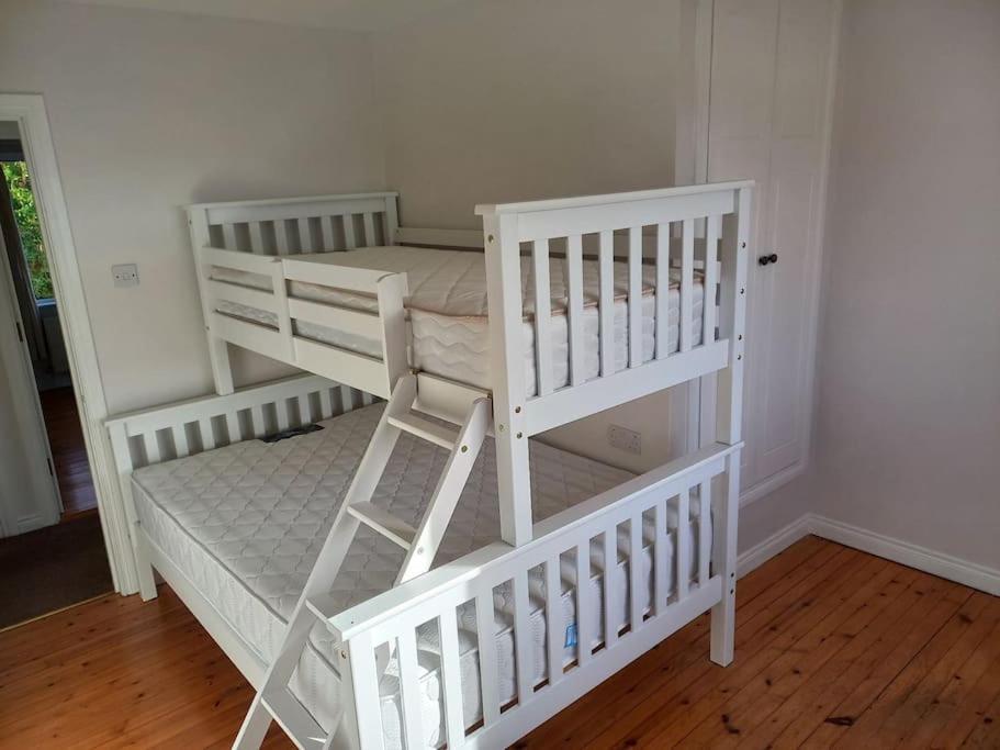 Large 4Bed Available Long-Term In Letterkenny Villa Ngoại thất bức ảnh