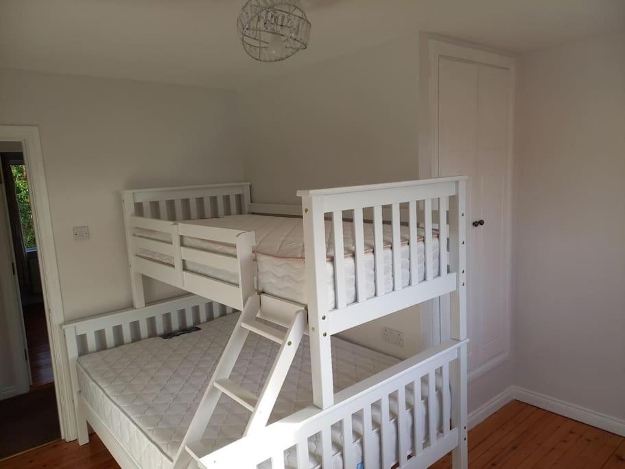 Large 4Bed Available Long-Term In Letterkenny Villa Ngoại thất bức ảnh